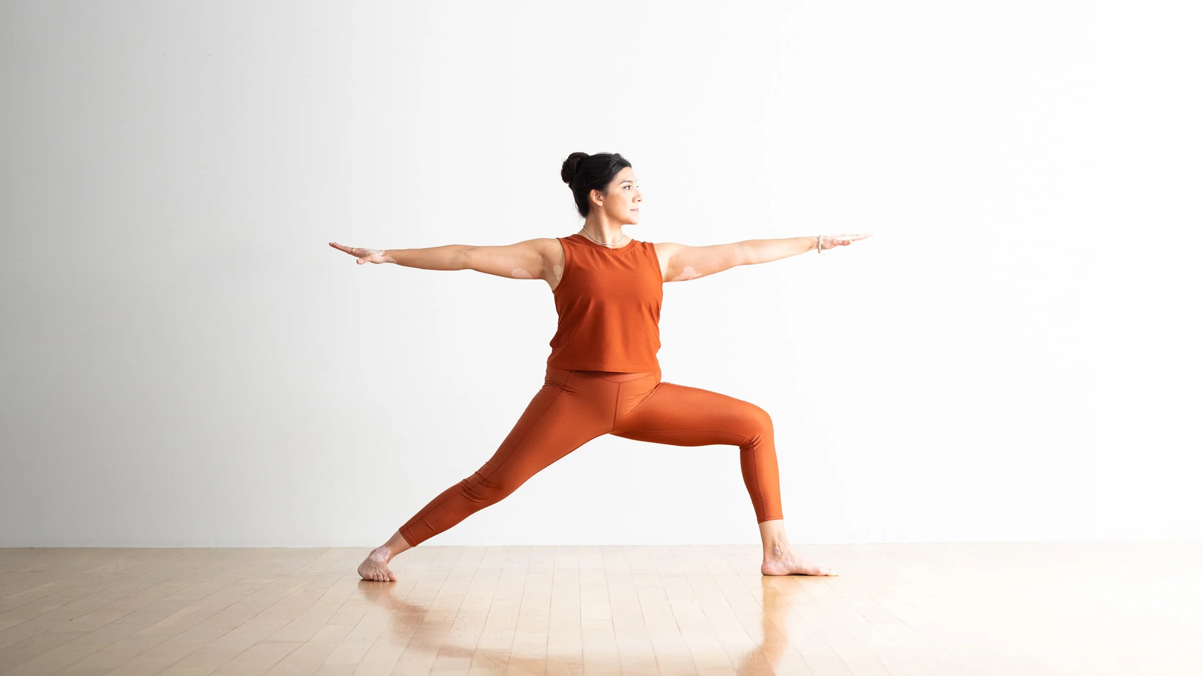 Amazon.com: Yoga Skeleton Doing Yoga Poses Figurines 3.2 Inch (Pose 2) :  Home & Kitchen
